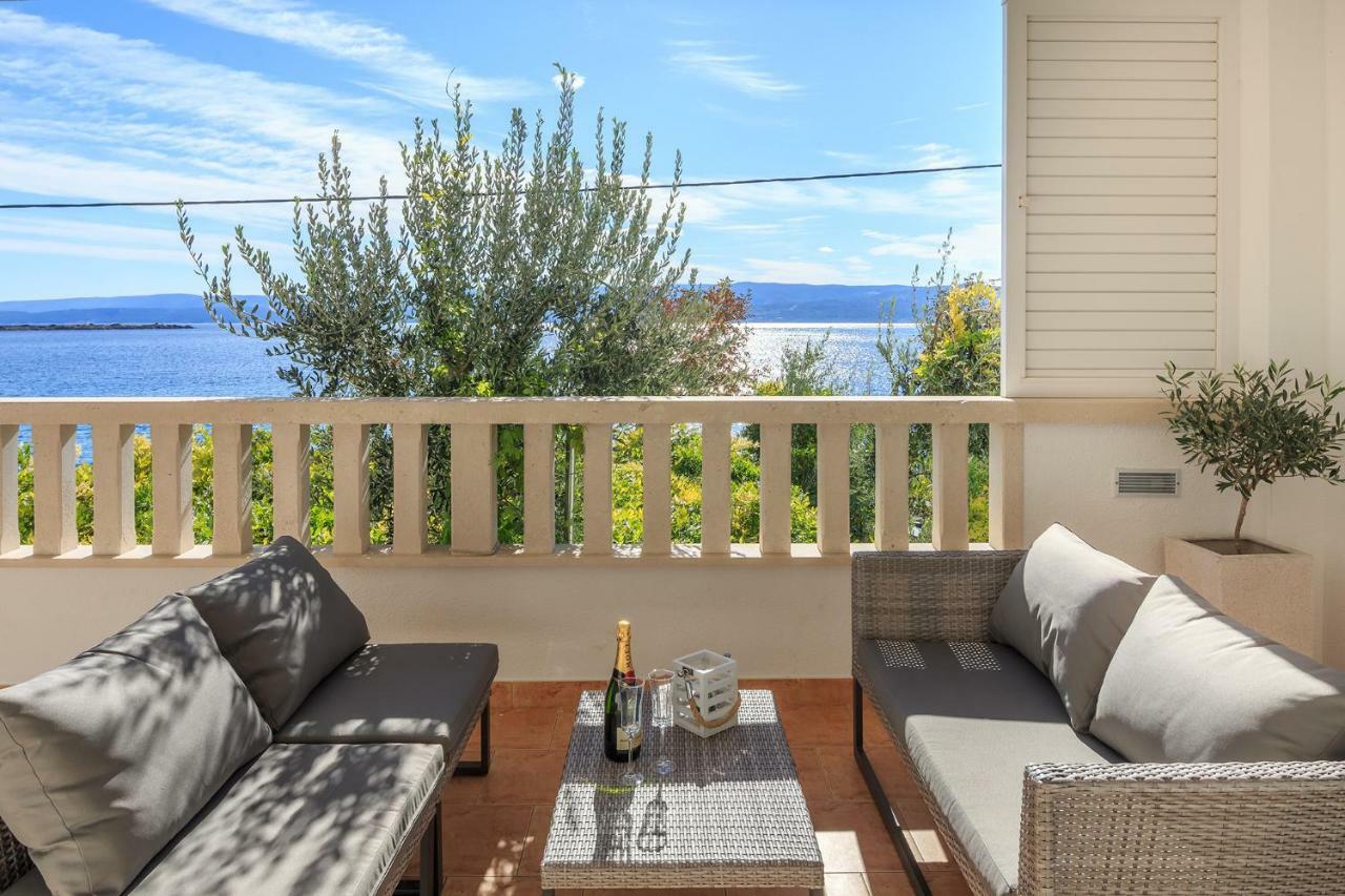 Apartments Villa Lux Dugi Rat Esterno foto