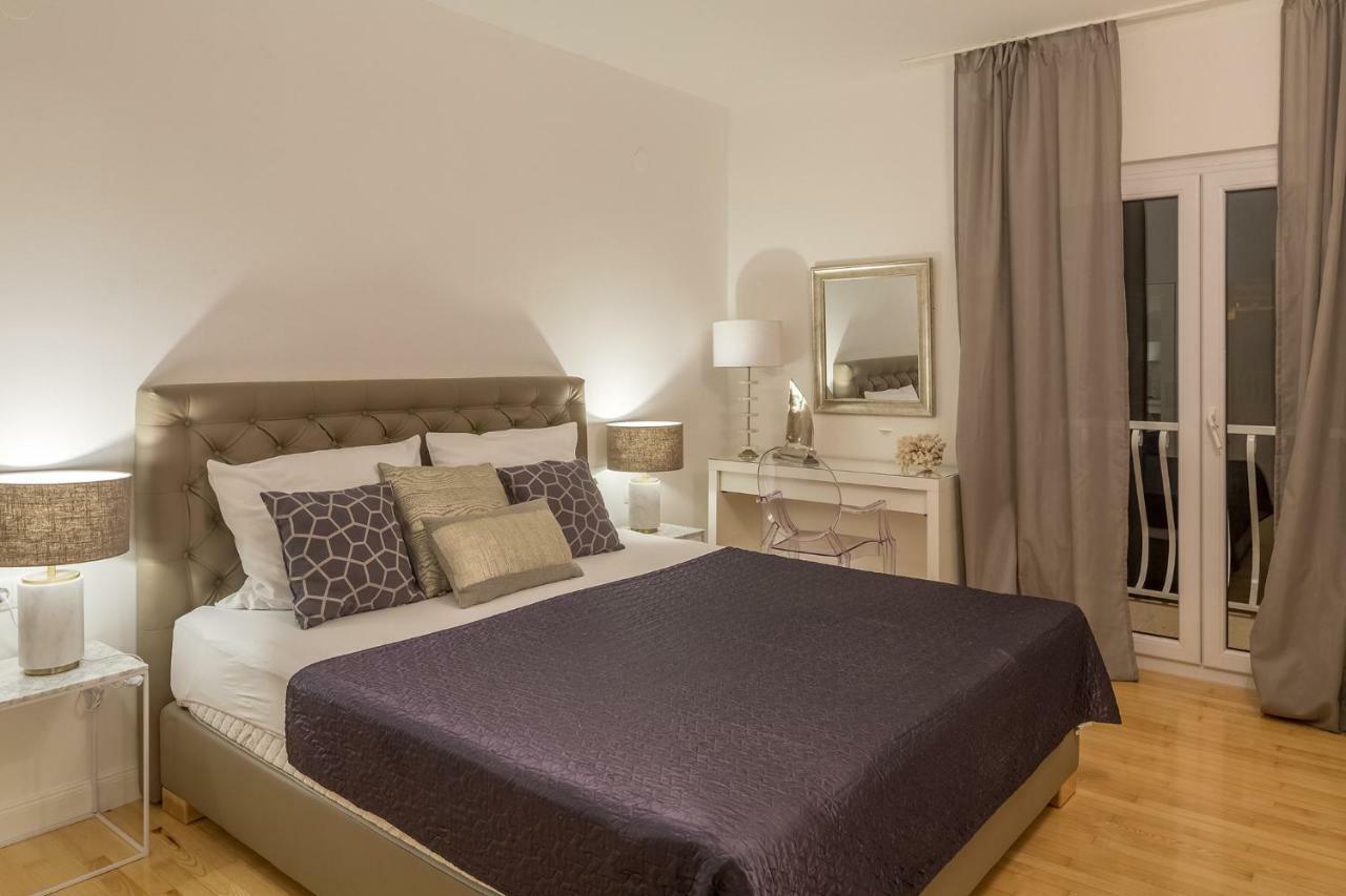 Apartments Villa Lux Dugi Rat Esterno foto