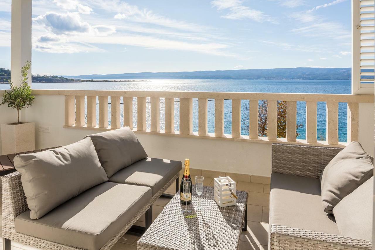 Apartments Villa Lux Dugi Rat Esterno foto