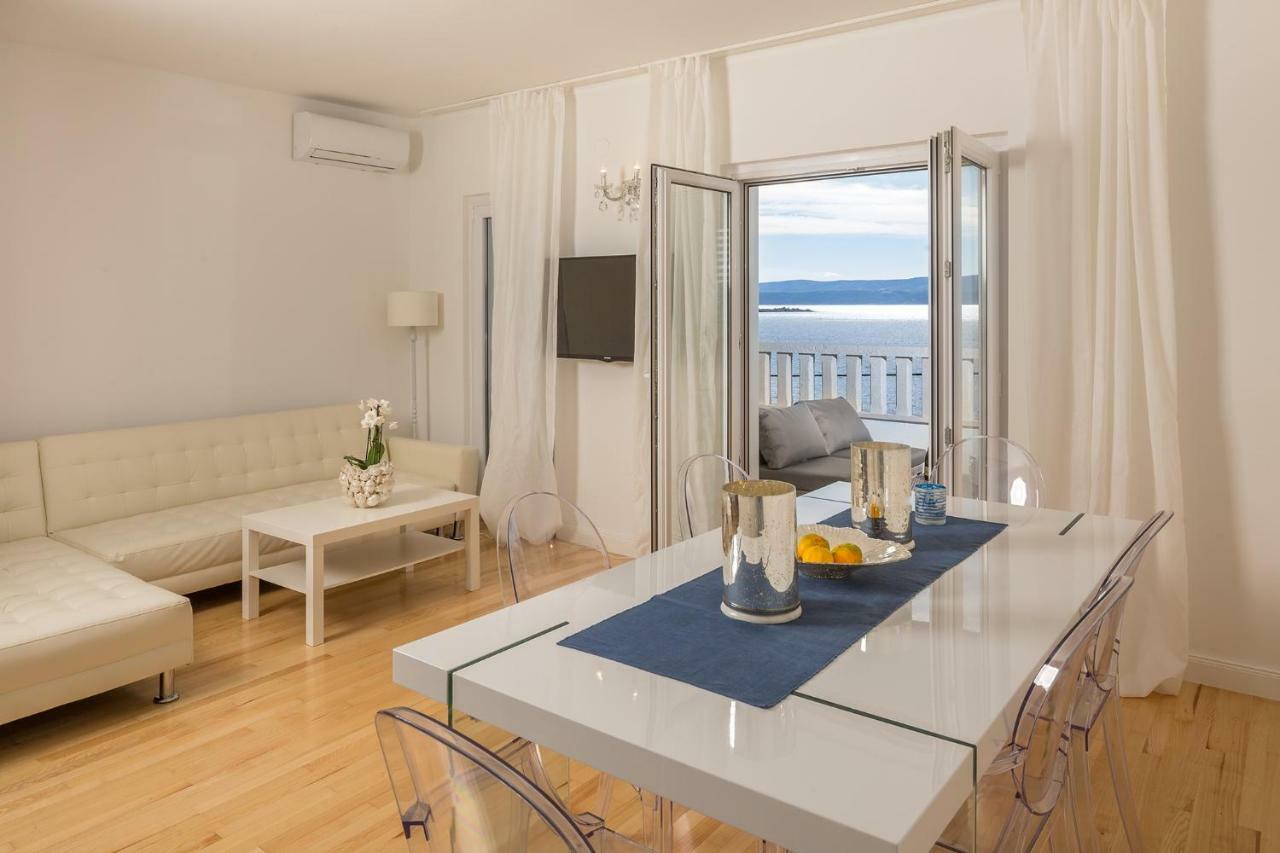Apartments Villa Lux Dugi Rat Esterno foto