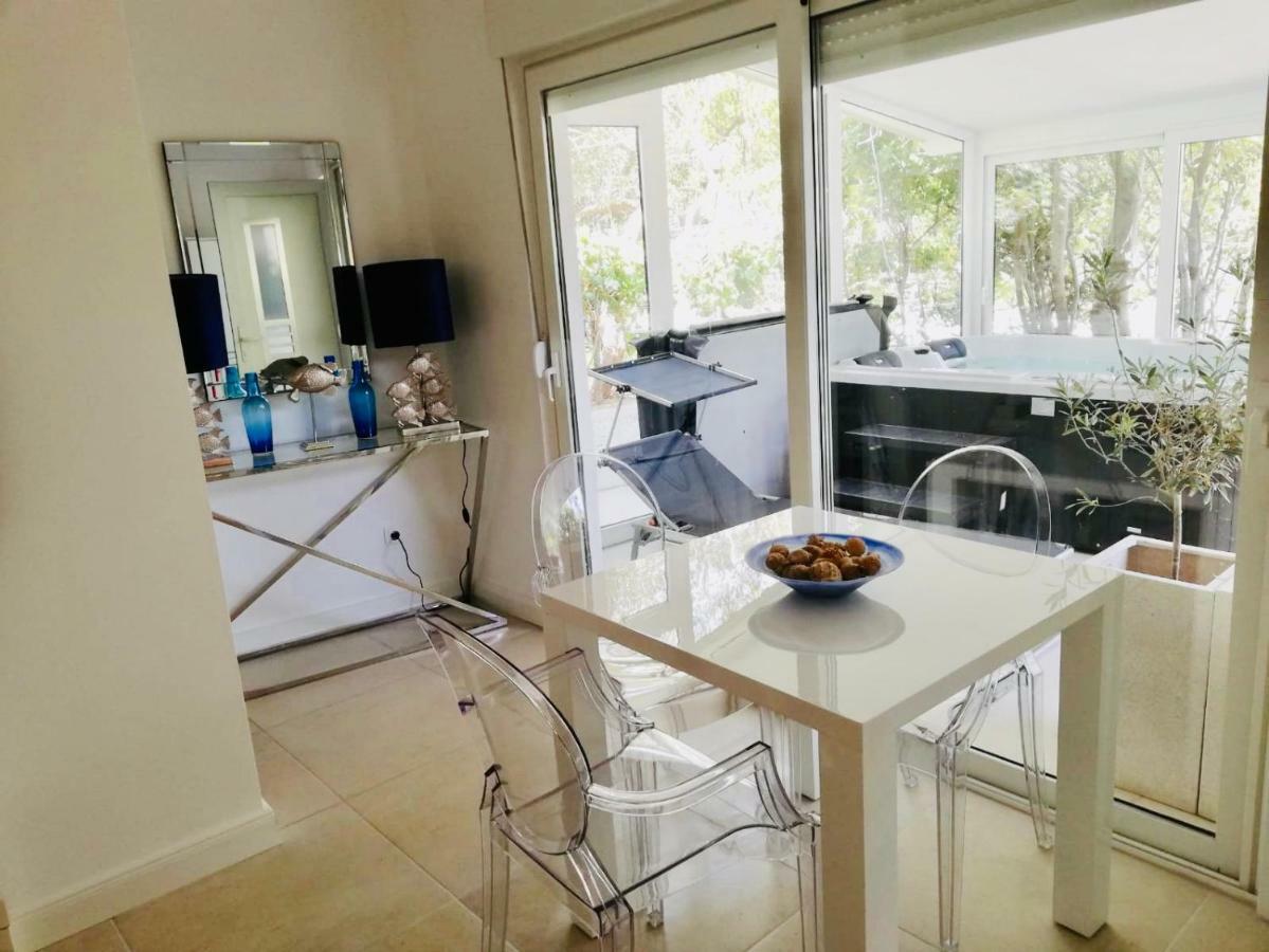 Apartments Villa Lux Dugi Rat Esterno foto